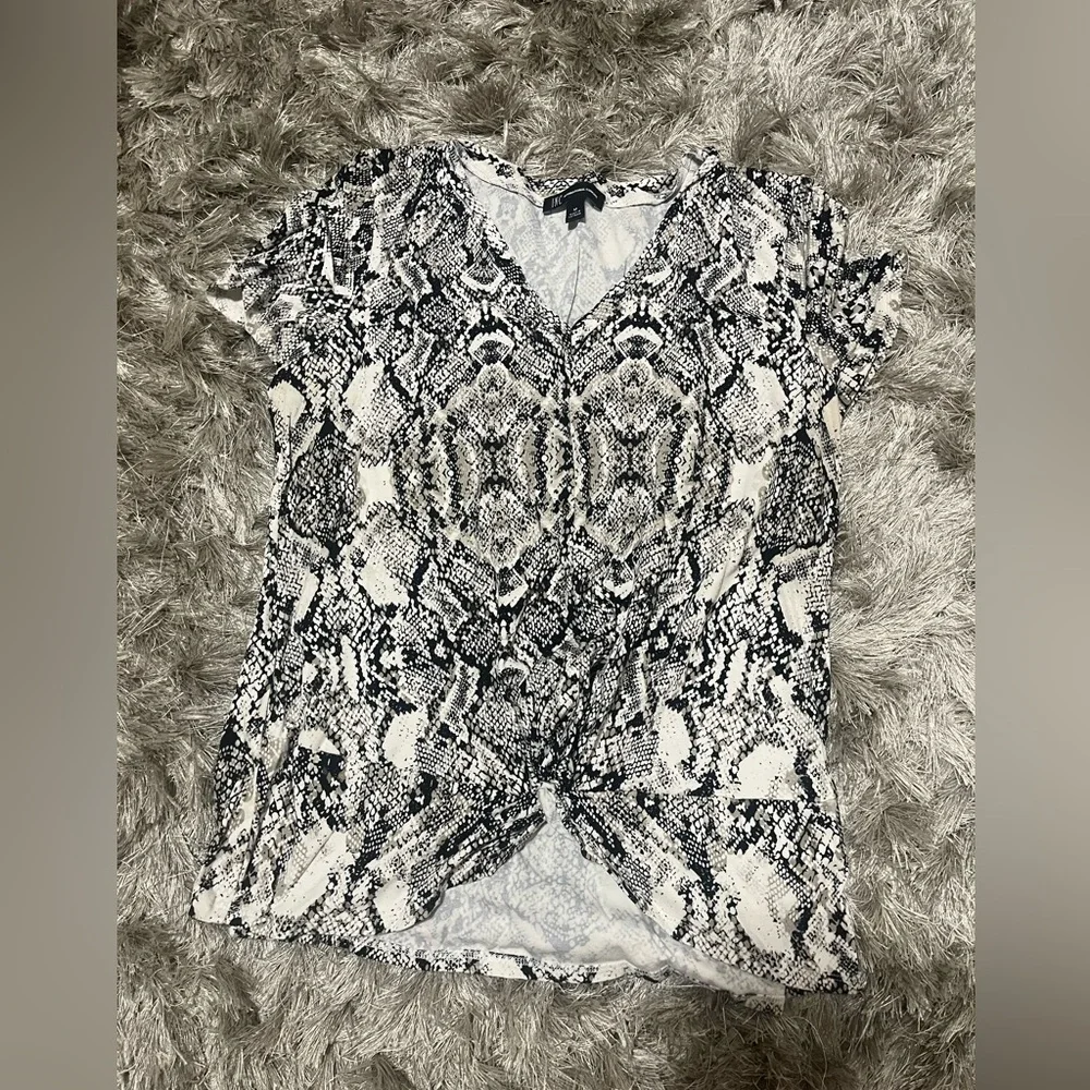 Patterned work top - Picture 1 of 3